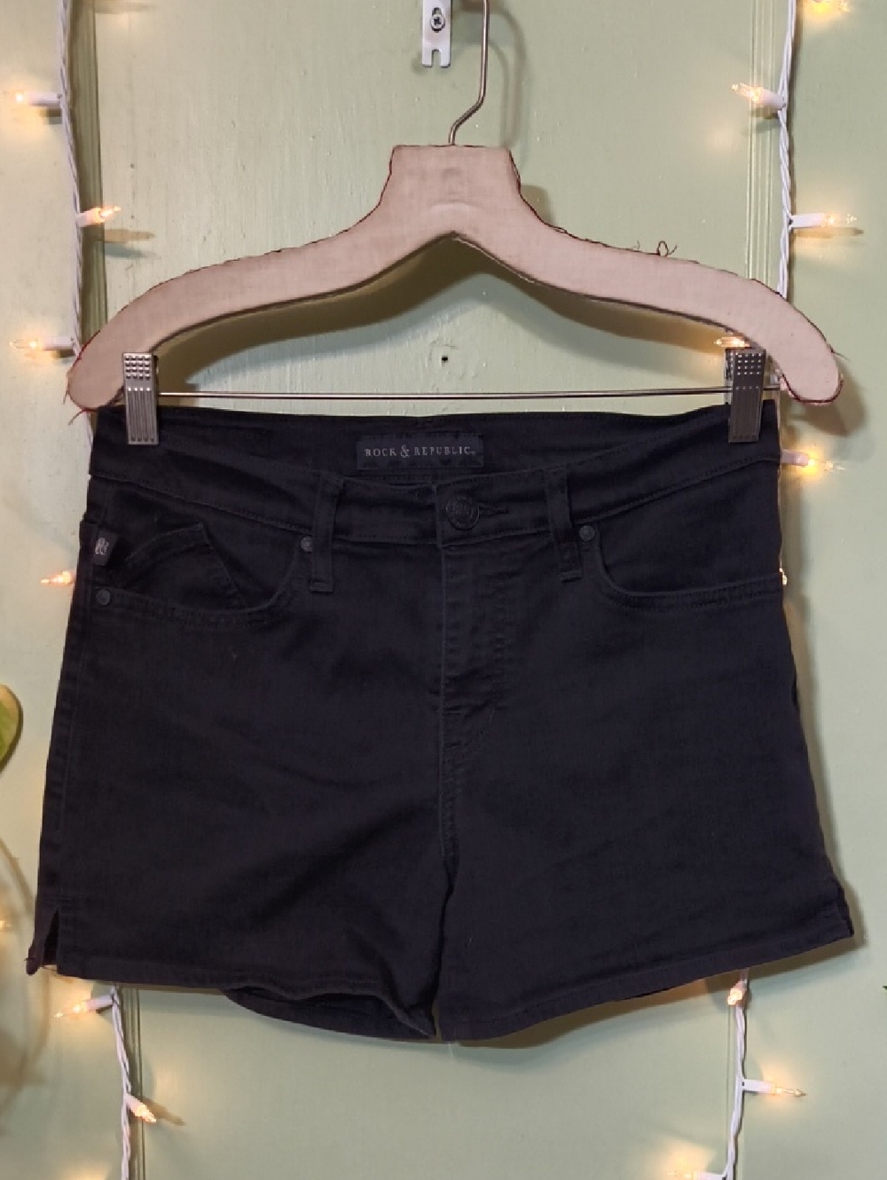 Women's Rock & Republic Faded Black Kimber Denim Jean Shorts 8
